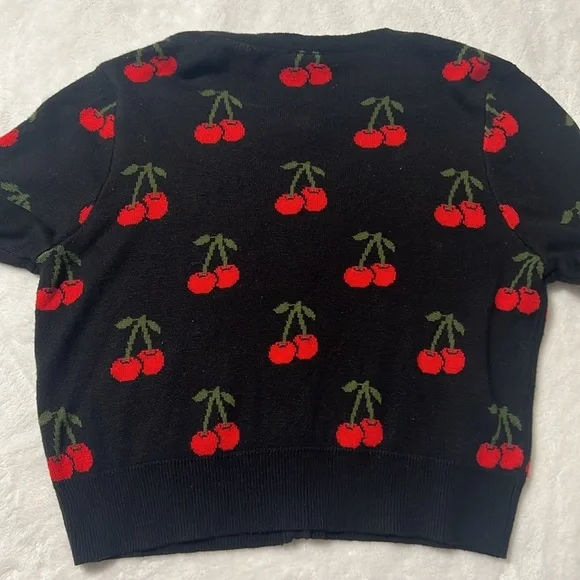 Riverdale Cherry Intarsia Cardigan Sz S - Picture 12 of 15